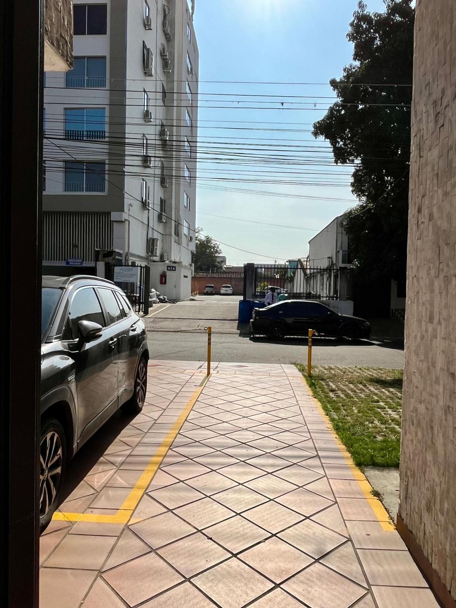 San Laurent Cali Exteriör bild